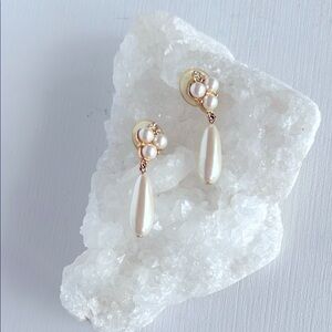 Elegant Gold and Faux Pearl Drop Earrings
Perfect for a wedding